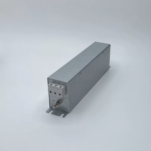 FILTRO 16A 600V AC TRIFASE SCATOLATO EMI