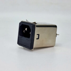 FILTRO IEC 6A EMI/RFI C14 + FUSIBILE 250 V C.A., SNAP-IN
