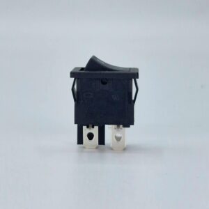 interruttore rettangolare nero non luminoso